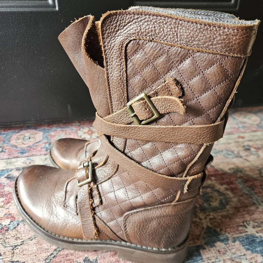 Brown Leather Buckle Boots - Picture 5 of 14